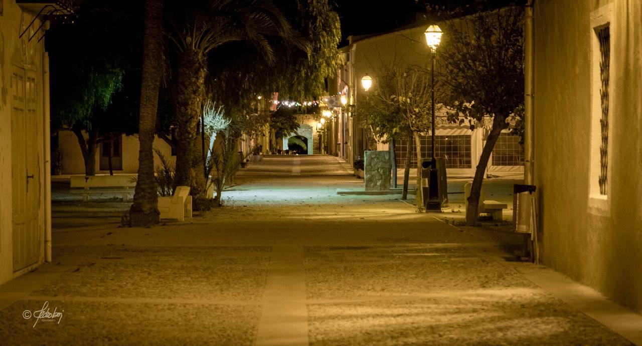 ホテル La Trancada タバルカ島 エクステリア 写真